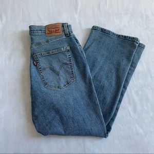 High-Waisted Crop Flare Levi Jeans